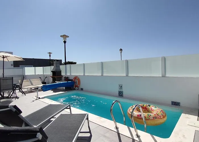 فيلة La Asomada, *