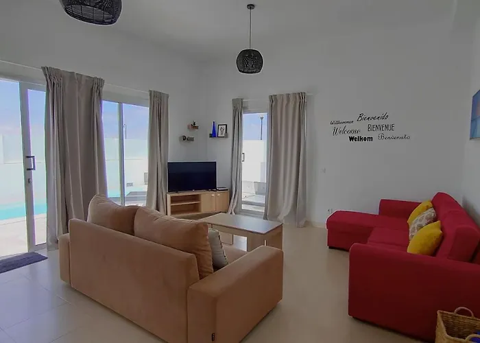 فيلة La Asomada, بلايا بلانكا